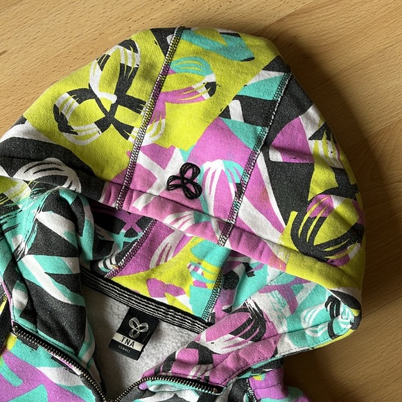 TNA Graphic Print Zip Hoodie - Picture 6 of 8